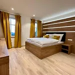 Ludvikova Bouda Lejlighedshotel 4*