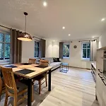 Lejlighedshotel Ludvikova Bouda 4*