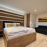 Ludvikova Bouda 4* 잔스케라즈네